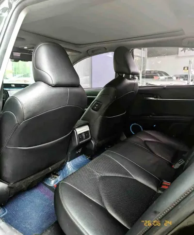 Toyota Camry, 2018