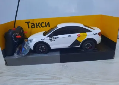 Машинка Яндекс Такси