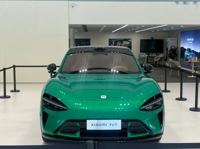 Xiaomi SU7, 2025