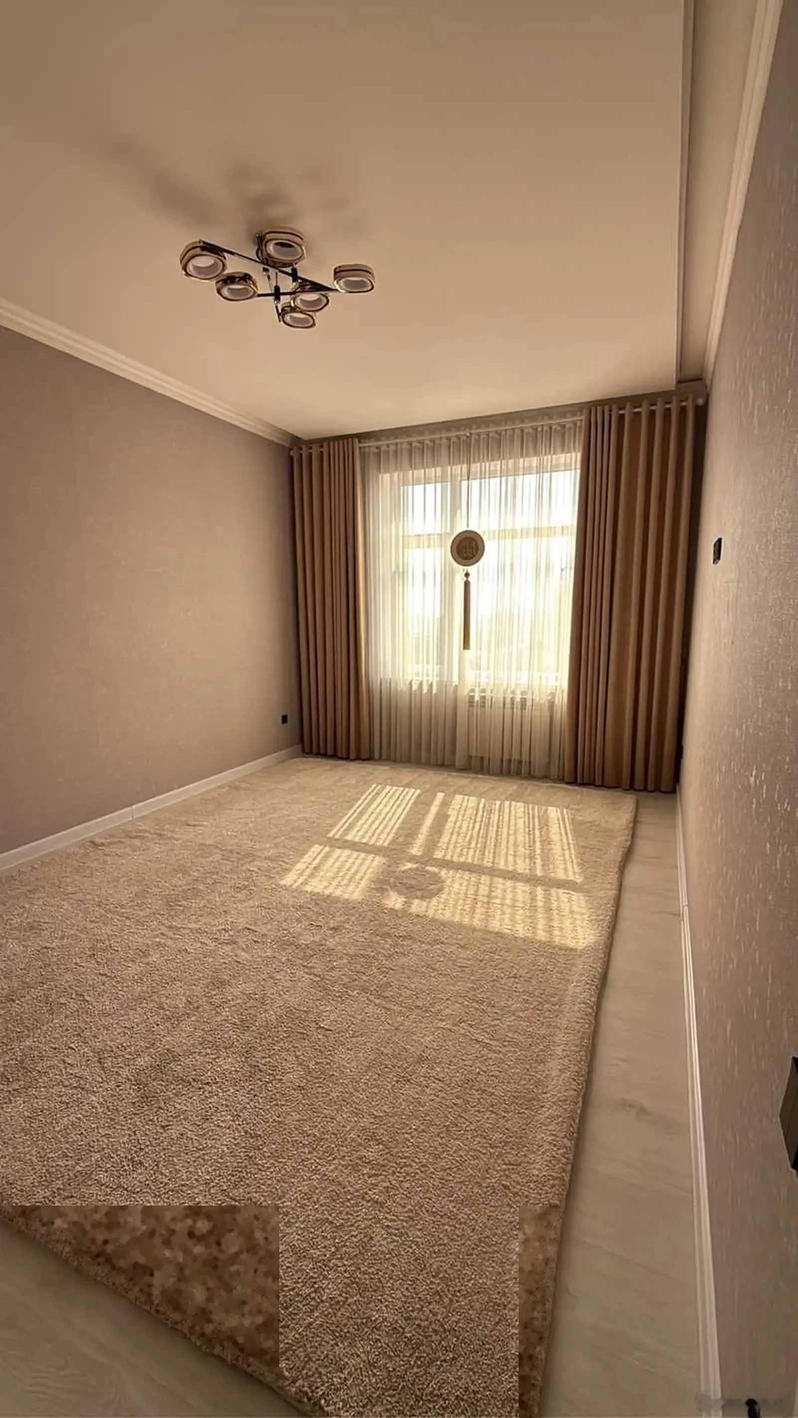 3-комн. квартира, 12 этаж, 92м², Айни