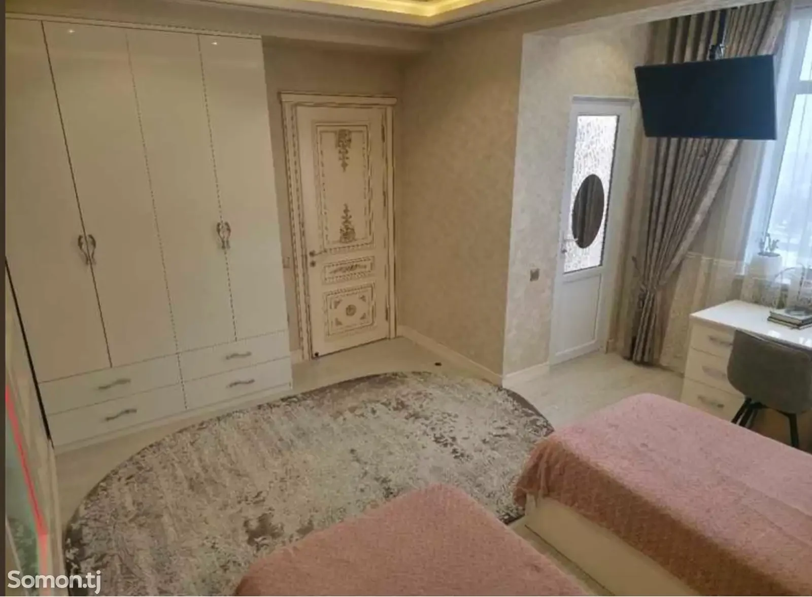 4-комн. квартира, 10 этаж, 150м², Парламент