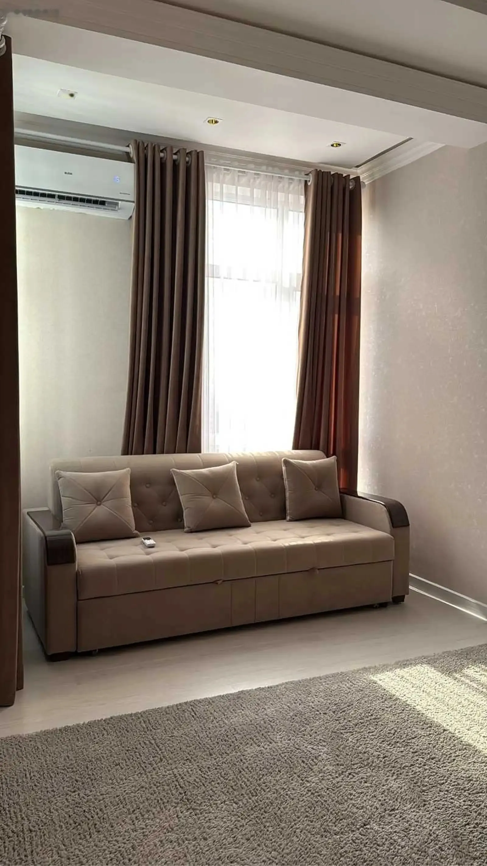 3-комн. квартира, 12 этаж, 100м², Голубой экран