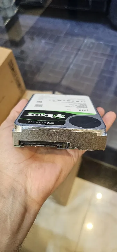 Жесткий диск Seagate HDD 12TB — миниатюра 3