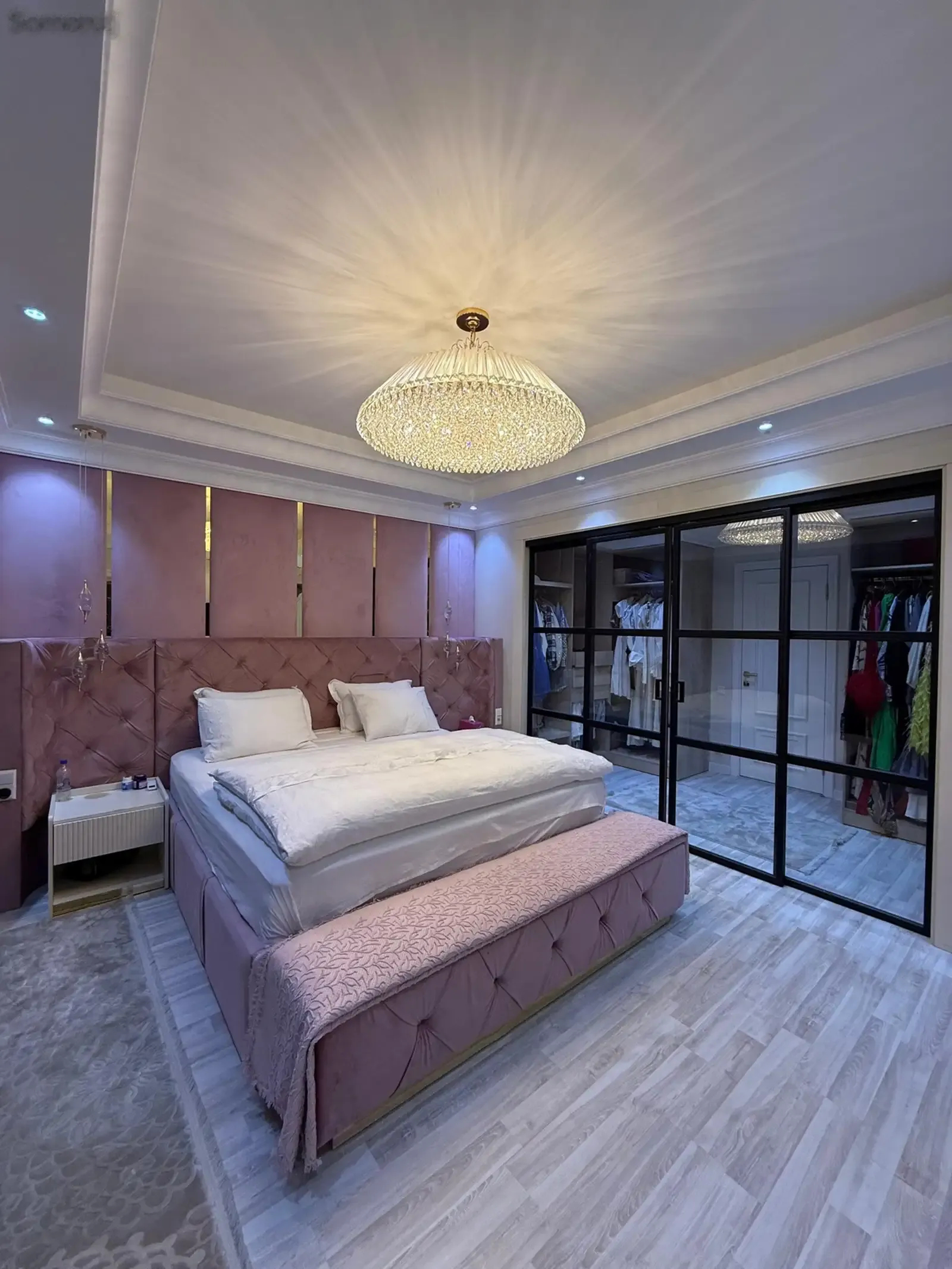 3-комн. квартира, 16 этаж, 216 м², Пушкина 10(над аптекой № 5)