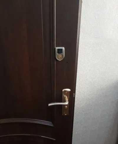 Услуги по установке замков с чипом и домофонов