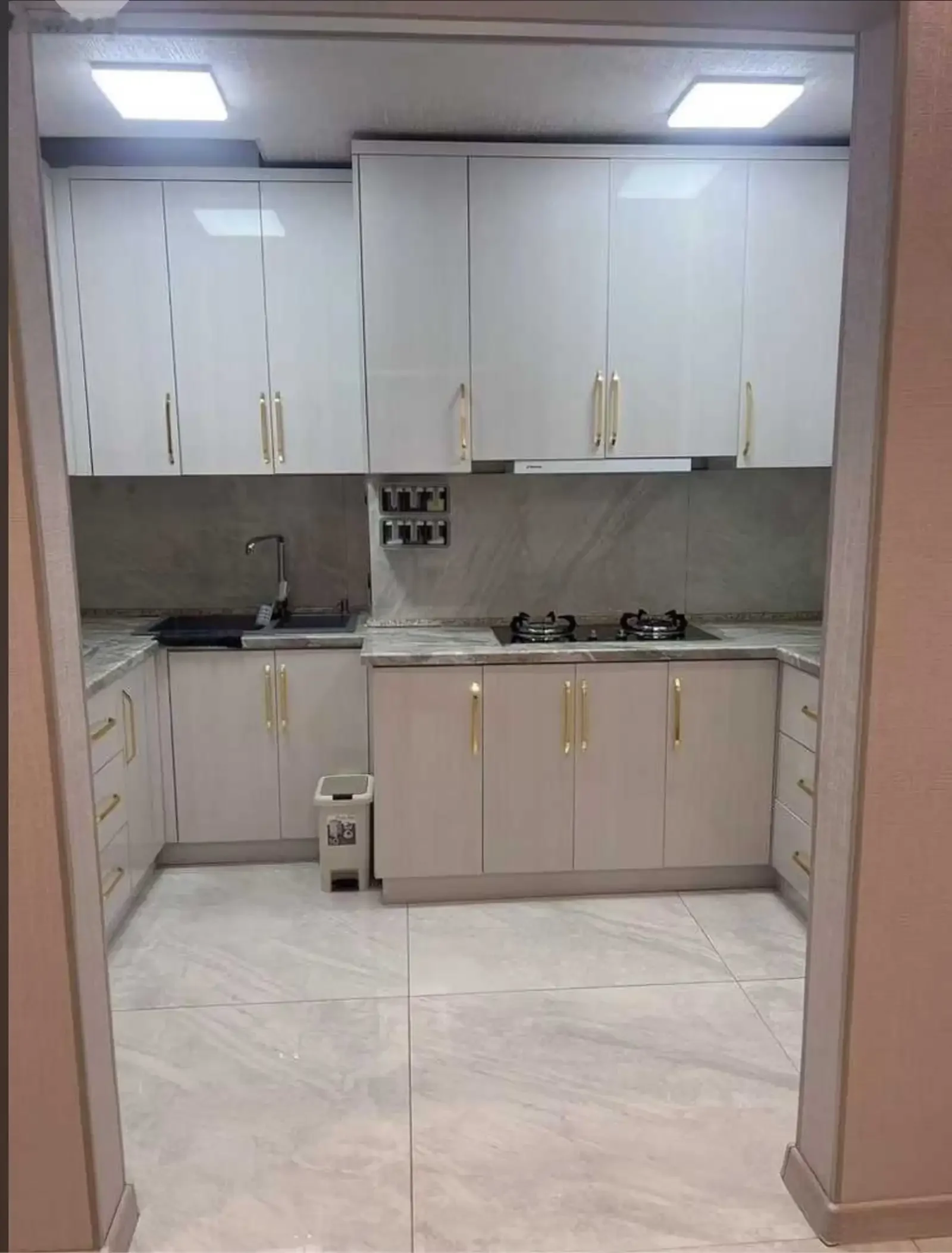 2-комн. квартира, 5 этаж, 55м², Дом печати
