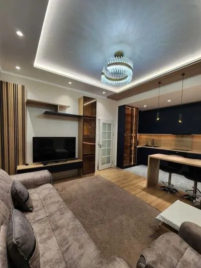 2-комн. квартира, 3 этаж, 86м², Овир