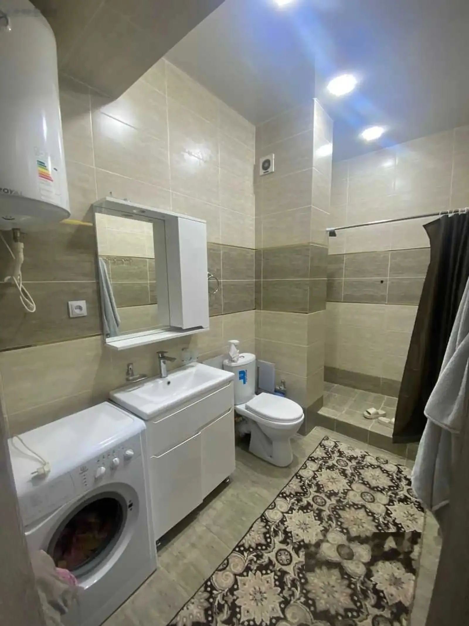 2-комн. квартира, 11 этаж, 66м², Скорый