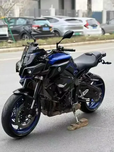 Мотоцикл Yamaha MT-10 — миниатюра 1