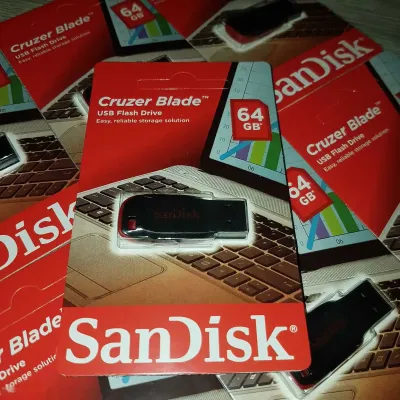USB флешка Cruze Black 64Gb — миниатюра 1