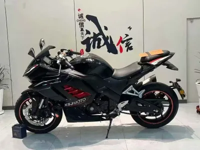 Мотоцикл Ducati — миниатюра 5