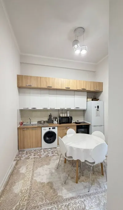 3-комн. квартира, 17 этаж, 78 м², Шохмансур