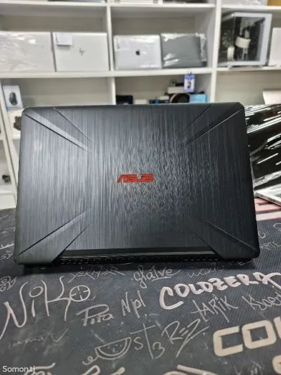 Ноутбук Asus i7 8TH GTX1060 6GB 512GB SSD 256GB RAM 16GB DDR