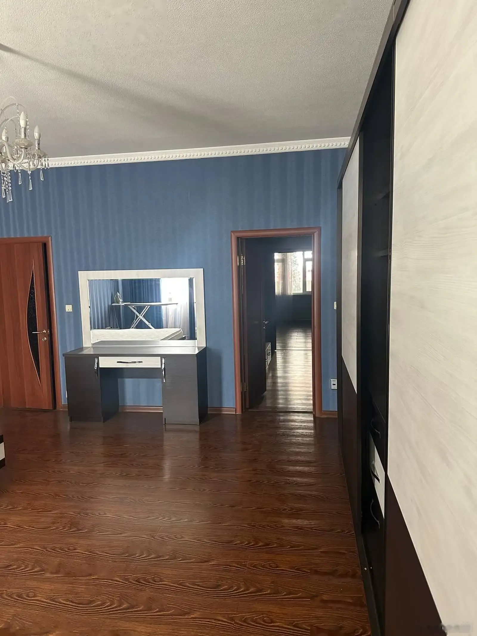 3-комн. квартира, 2 этаж, 203м², Дом печати
