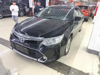 Toyota Camry, 2016