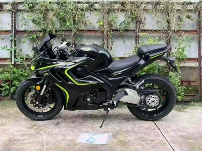 Мотоцикл Dugati 400 rr 2024 — миниатюра 2