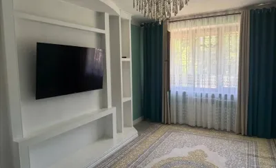 2-комн. квартира, 2 этаж, 65 м², Фирдавсӣ