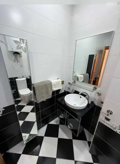 2-комн. квартира, 3 этаж, 147м², кучаи мирзо турсунзода 4/А — миниатюра 7