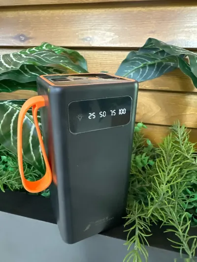 Внешний аккумулятор с фонарикам Powerbank Mars 50000 mah — миниатюра 1