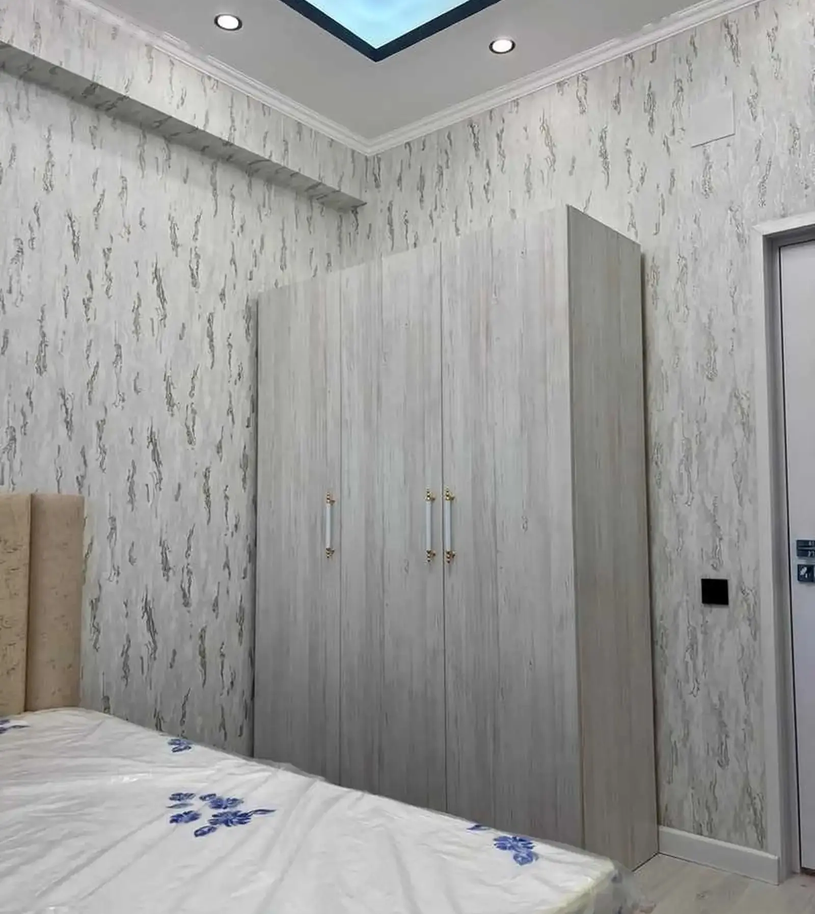 2-комн. квартира, 16 этаж, 60м², Шохмансур