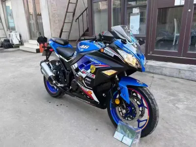 Мотоцикл Kawasaki — миниатюра 3