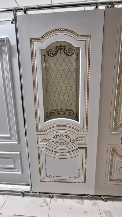 Дверь — миниатюра 1
