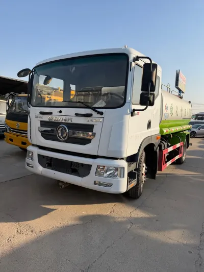 Водовоз 12 куба Dongfeng, 2012