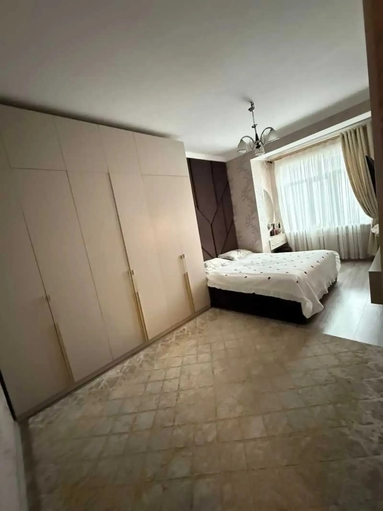 3-комн. квартира, 9 этаж, 99м², 33мкр