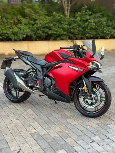 Мотоцикл Voge 300GT — миниатюра 1