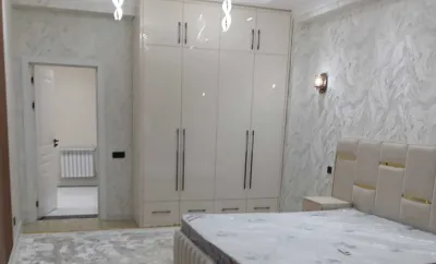 2-комн. квартира, 4 этаж, 105 м², И. Сомони