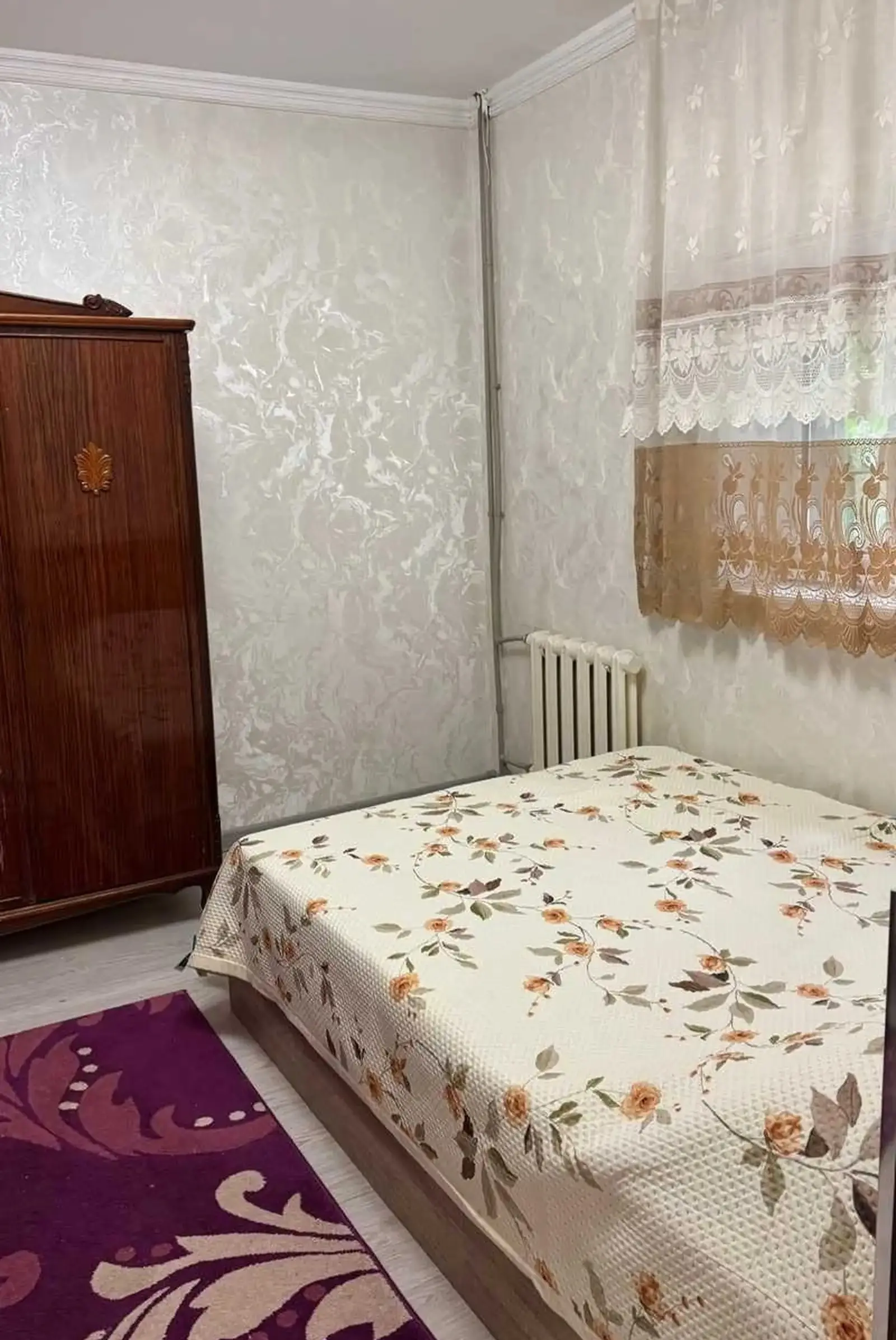 3-комн. квартира, 1 этаж, 70м², Сино