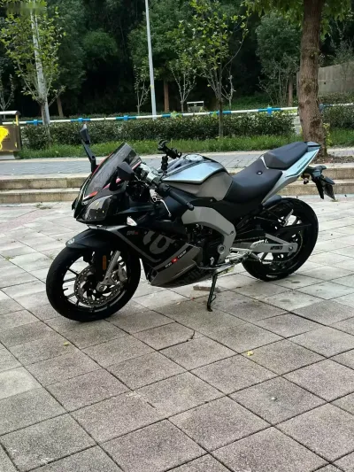 Мотоцикл Aprillia 150 GPR — миниатюра 2