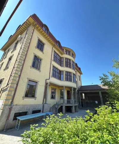 3 этажн. 6-комн. дом, 8 соток, Сино