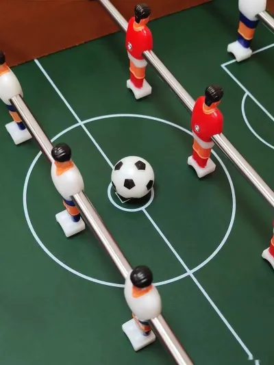 Игровой набор 2-в-1, включающий аэрохоккей и футбол