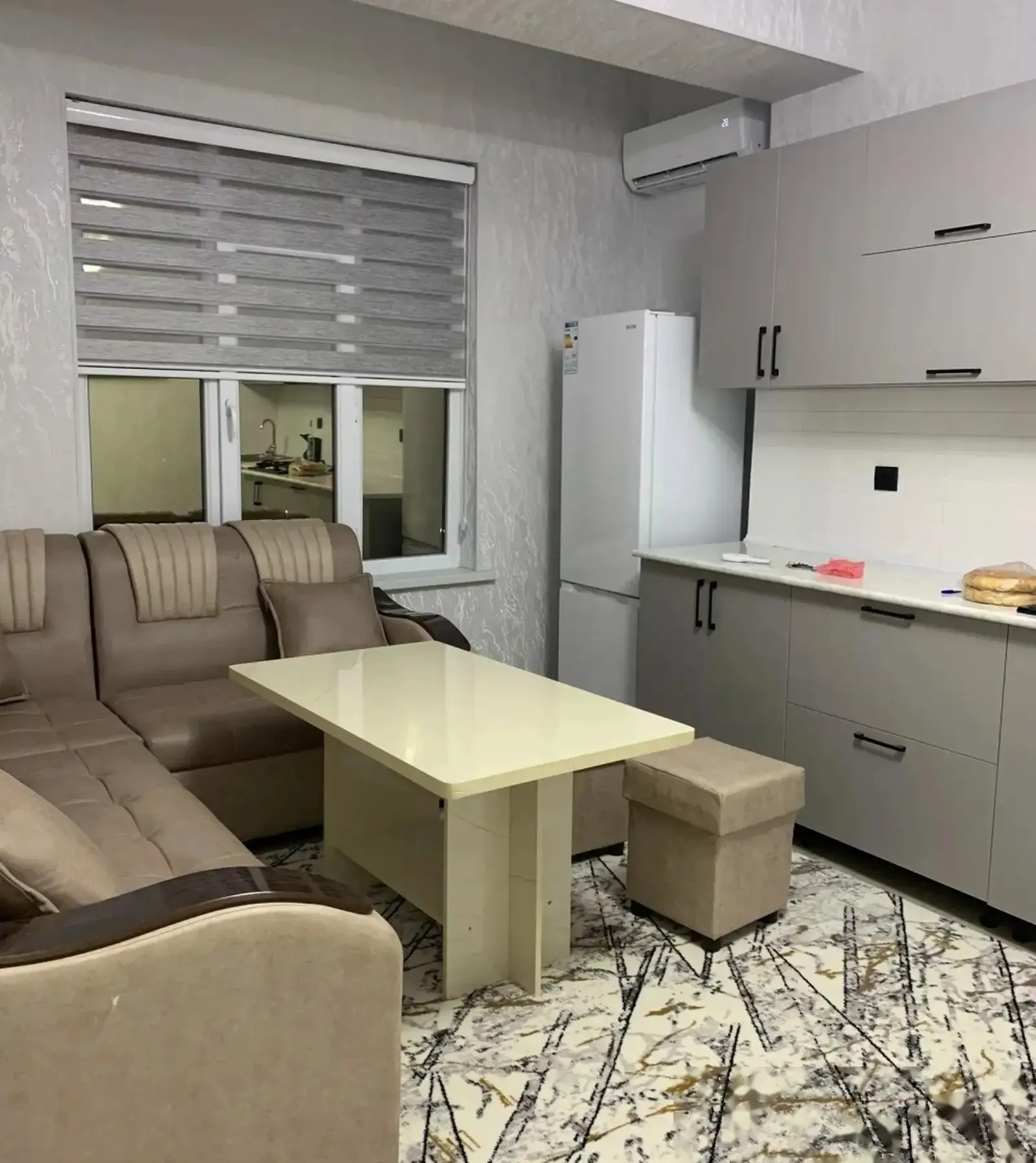 2-комн. квартира, 4 этаж, 60м², 33 Мкр