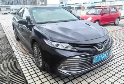 Toyota Camry, 2018