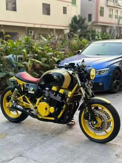 Мотоцикл Honda CB750 — миниатюра 1