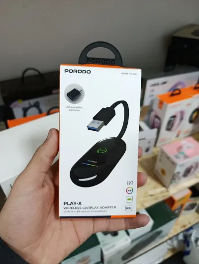 Беспроводной адаптер Porodo Play-X Wireless Carplay Adapter with Wi-Fi and Bluet — миниатюра 1