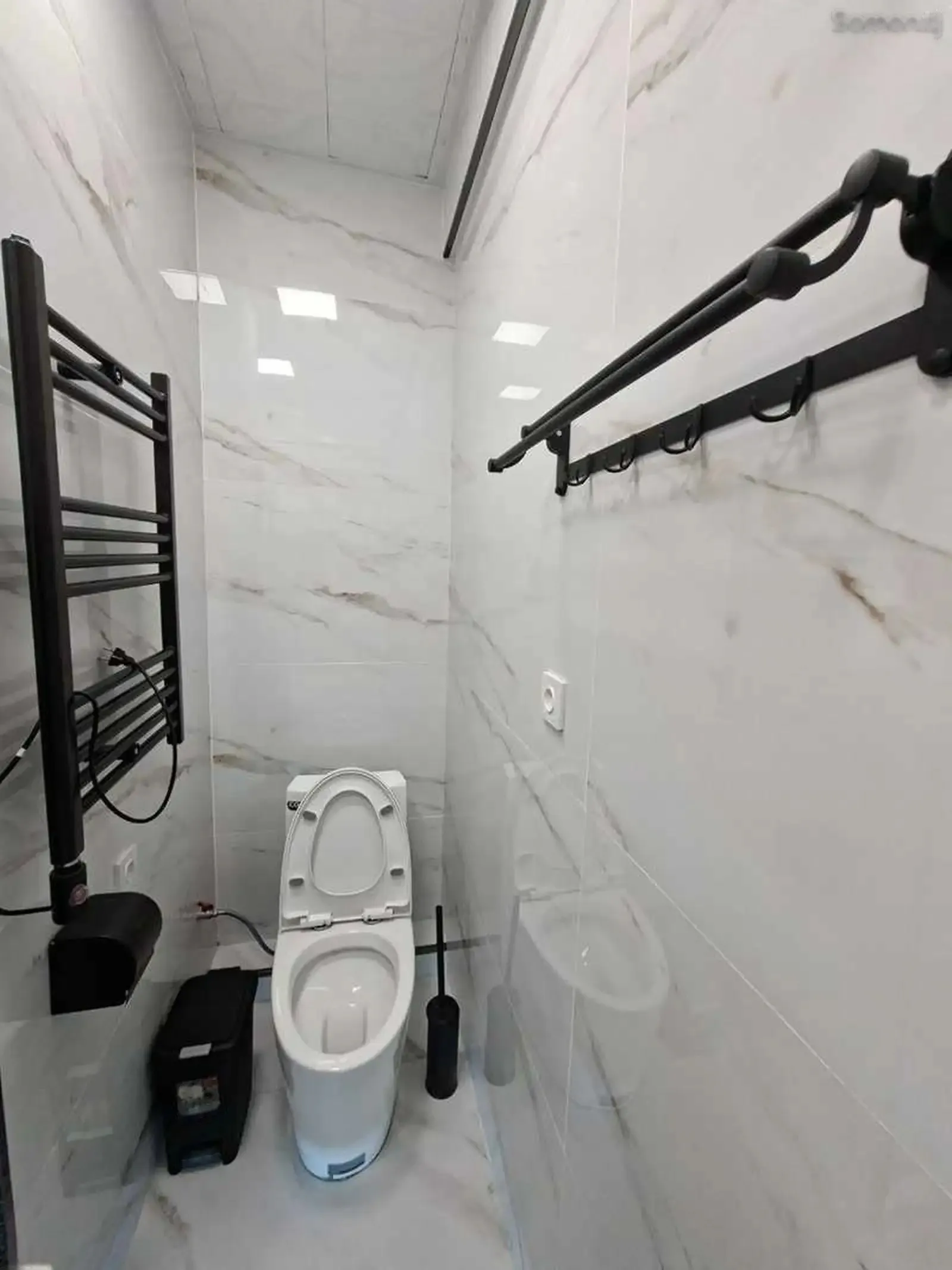 2-комн. квартира, 12 этаж, 72м², Шохмансур