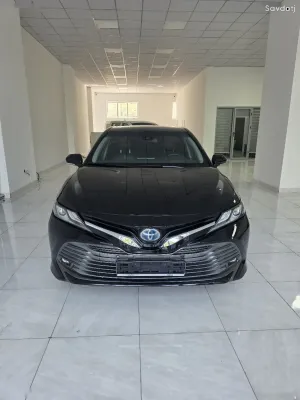 Toyota Camry, 2018