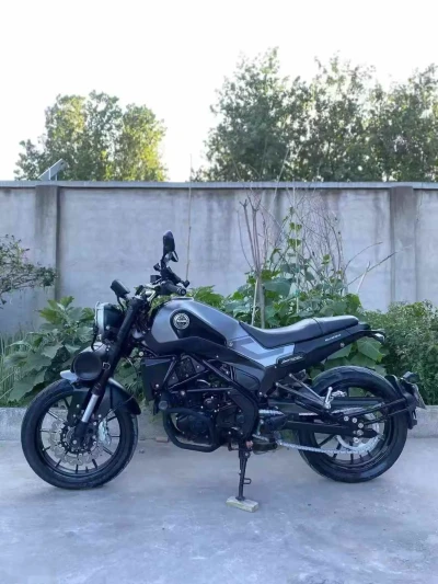Мотоцикл Benelli — миниатюра 2