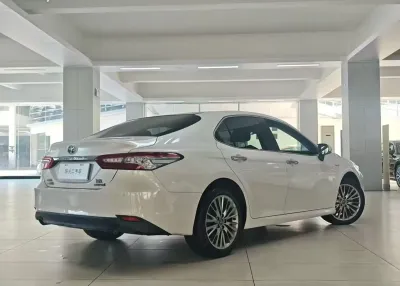 Toyota Camry, 2018