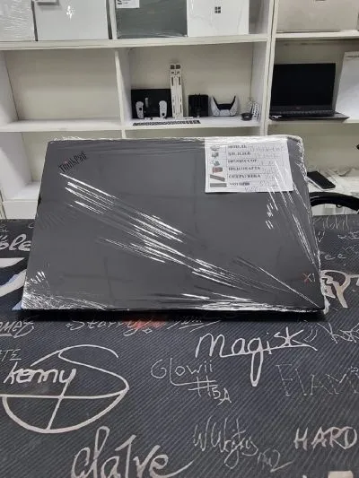 Ноутбук Lenovo ThinkPad X1 тонки дизайнi7 8500U 4 ядро UHD 16/512gb