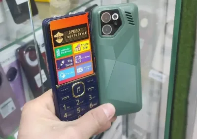 Nokia 2sim Q9000 Нет встроенной памяти