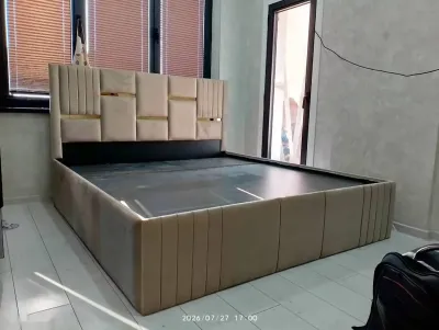 Кровать двуспальная