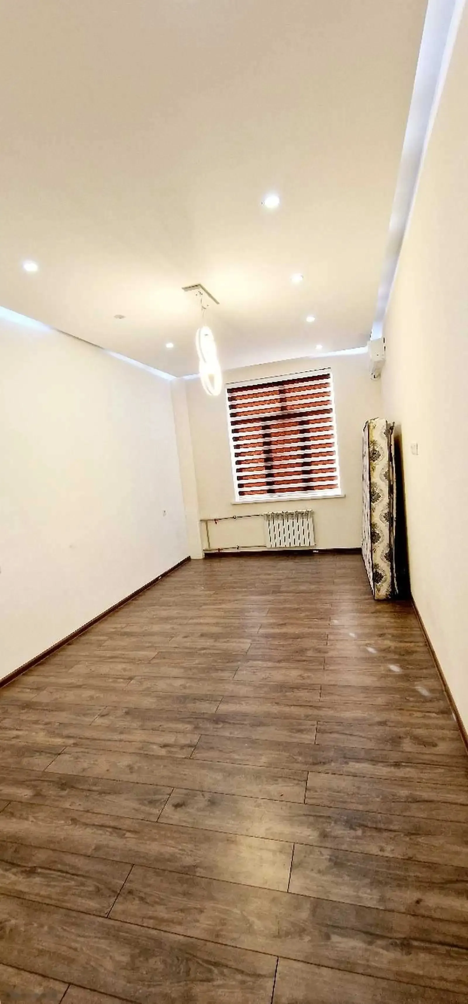 3-комн. квартира, 12 этаж, 112м², Сино