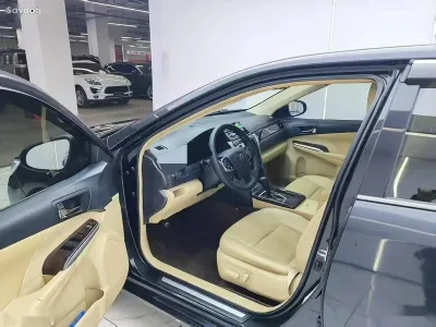 Toyota Camry, 2016