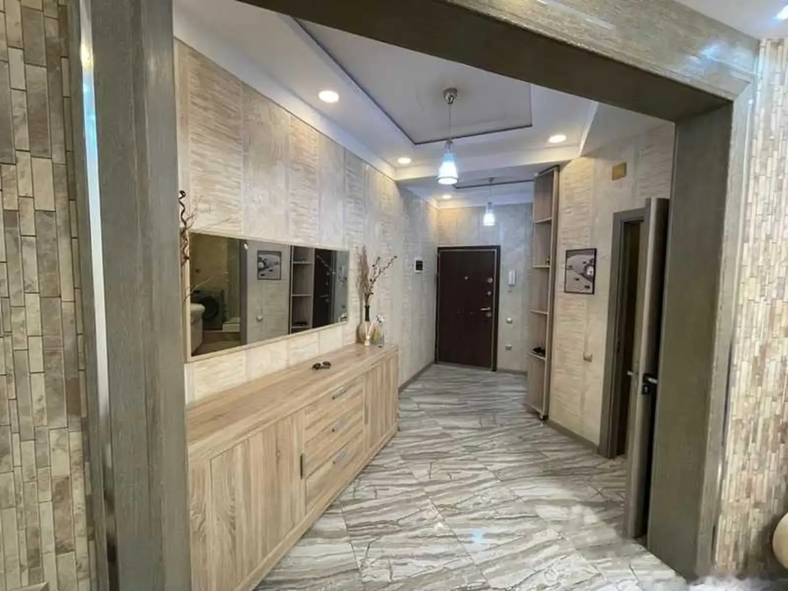 2-комн. квартира, 4 этаж, 70м², Шохмансур