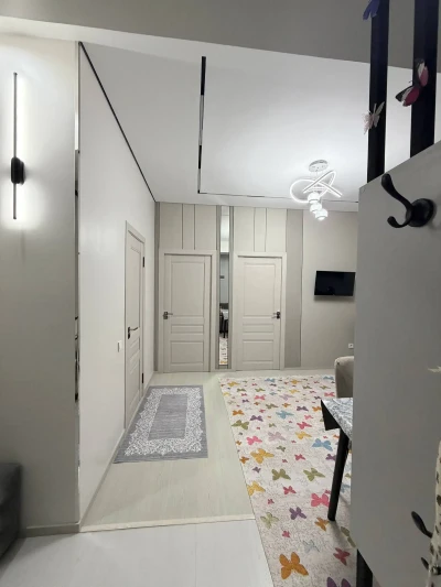 2-комн. квартира, 5 этаж, 61 м², Исмоили Сомони Спартак Бурчи Анушервон