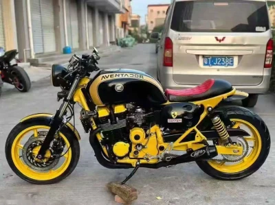 Мотоцикл Honda CB750 — миниатюра 3
